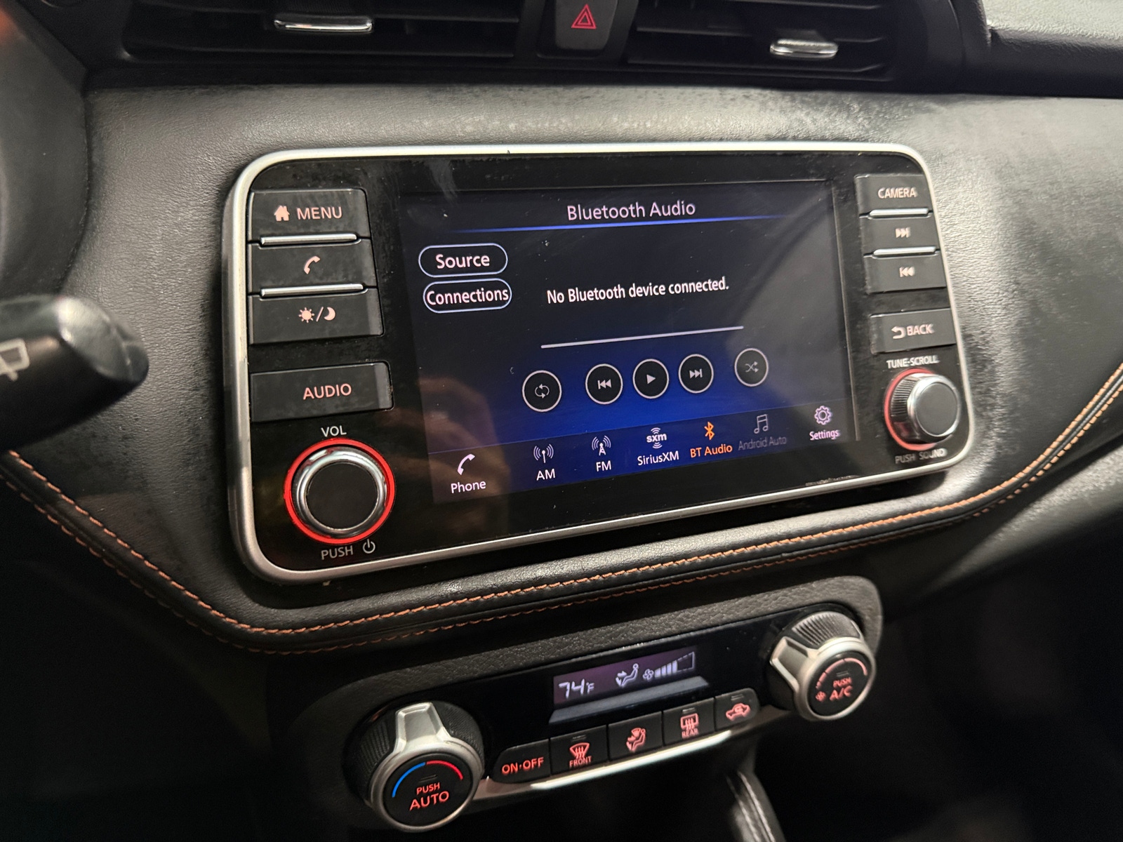 Thumbnail: 2018 Nissan Kicks - 4