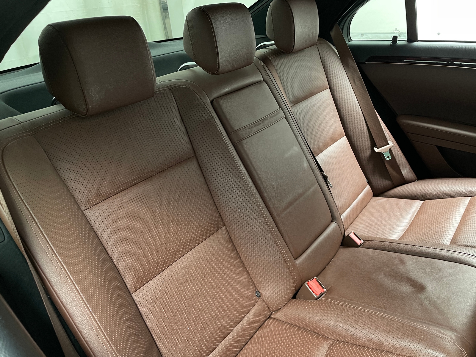 Thumbnail: 2011 Mercedes-Benz S-Class - 5