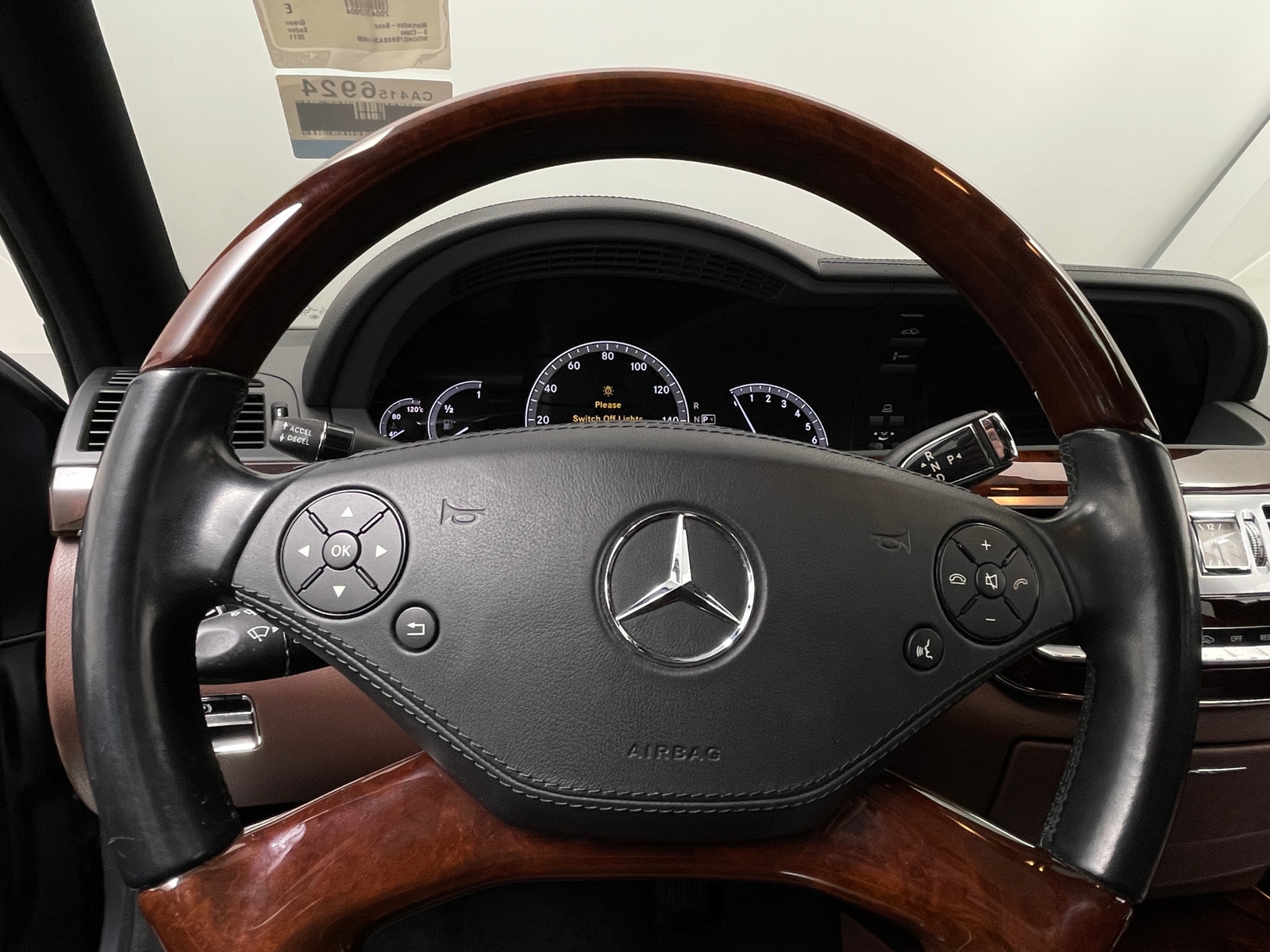 Thumbnail: 2011 Mercedes-Benz S-Class - 4