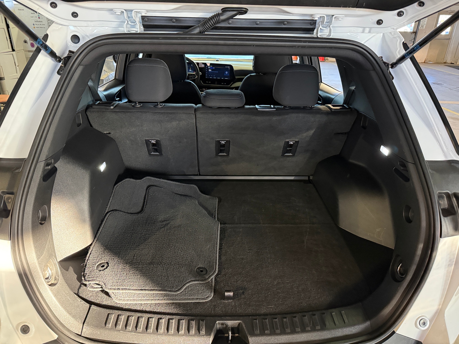 Thumbnail: 2025 Chevrolet Equinox - 7