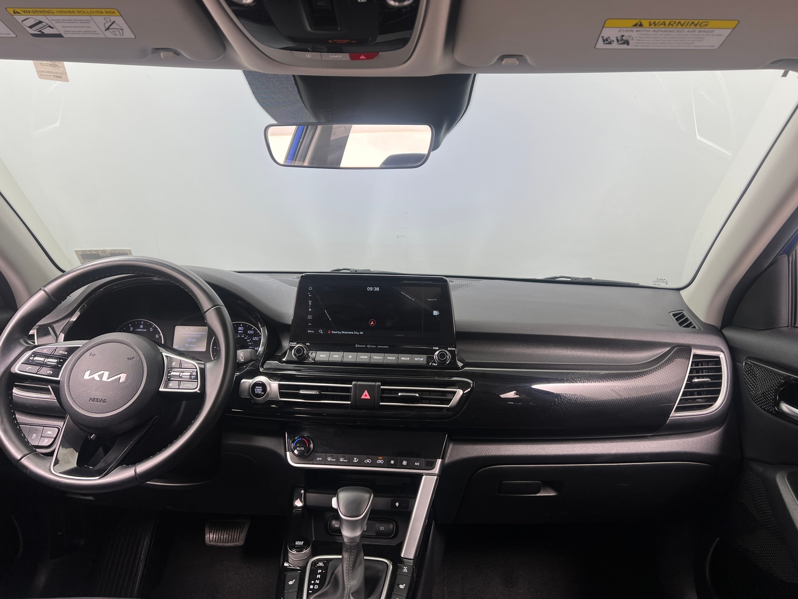 Thumbnail: 2023 Kia Seltos - 3