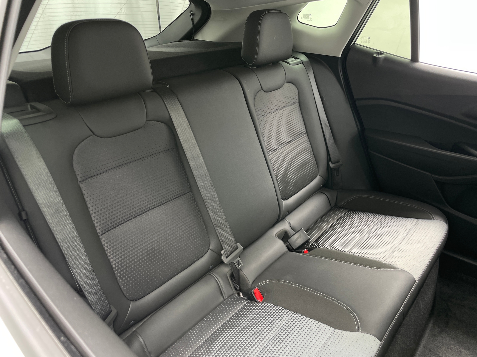 Thumbnail: 2025 Chevrolet Trax - 6