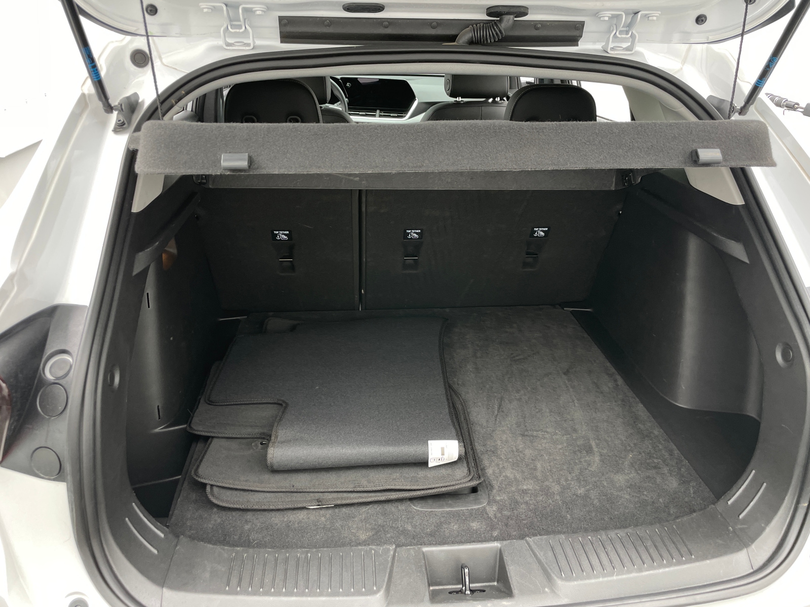 Thumbnail: 2025 Chevrolet Trax - 7