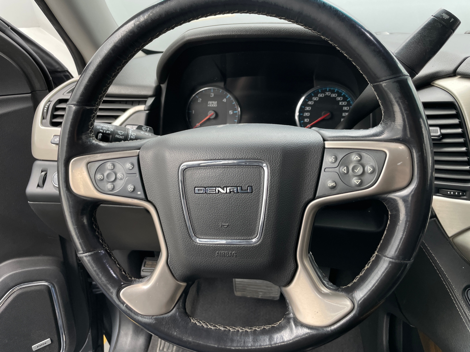 Thumbnail: 2020 GMC Yukon - 4