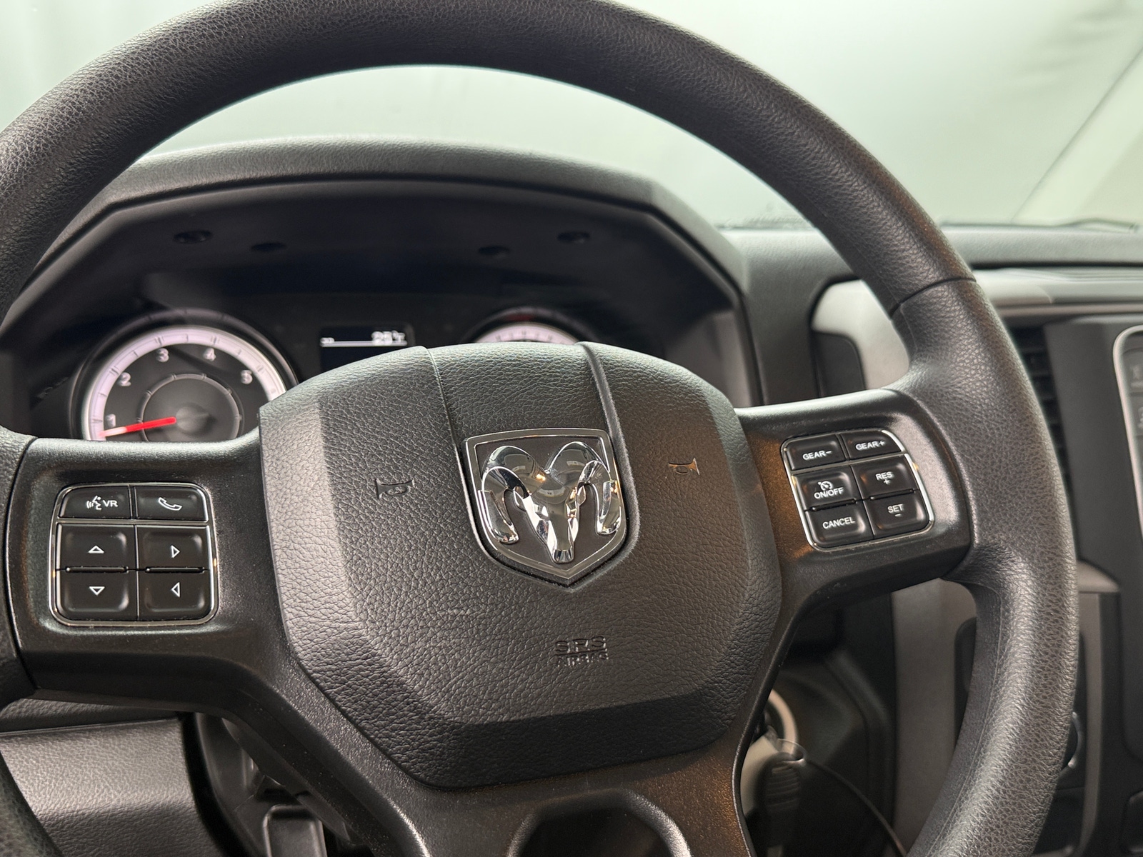 Thumbnail: 2023 RAM 1500 Classic - 4