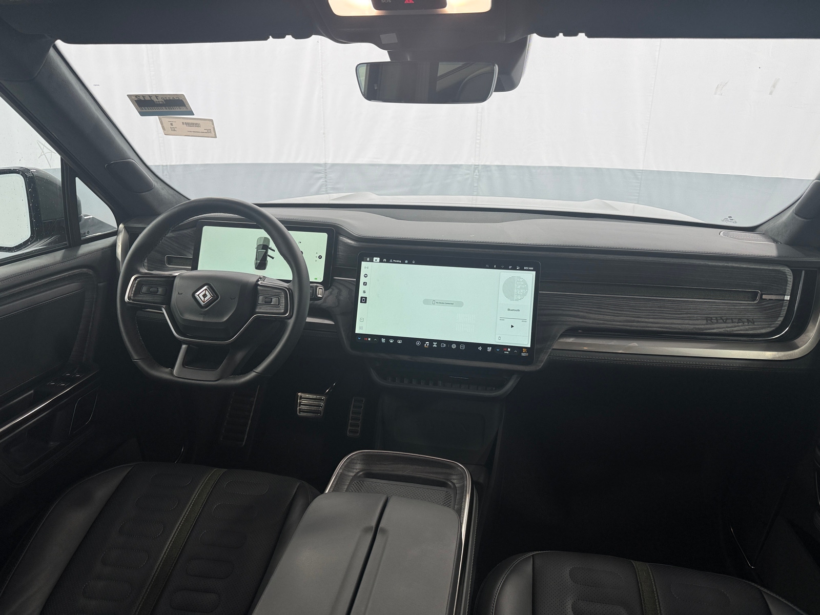 Thumbnail: 2022 Rivian R1S - 2