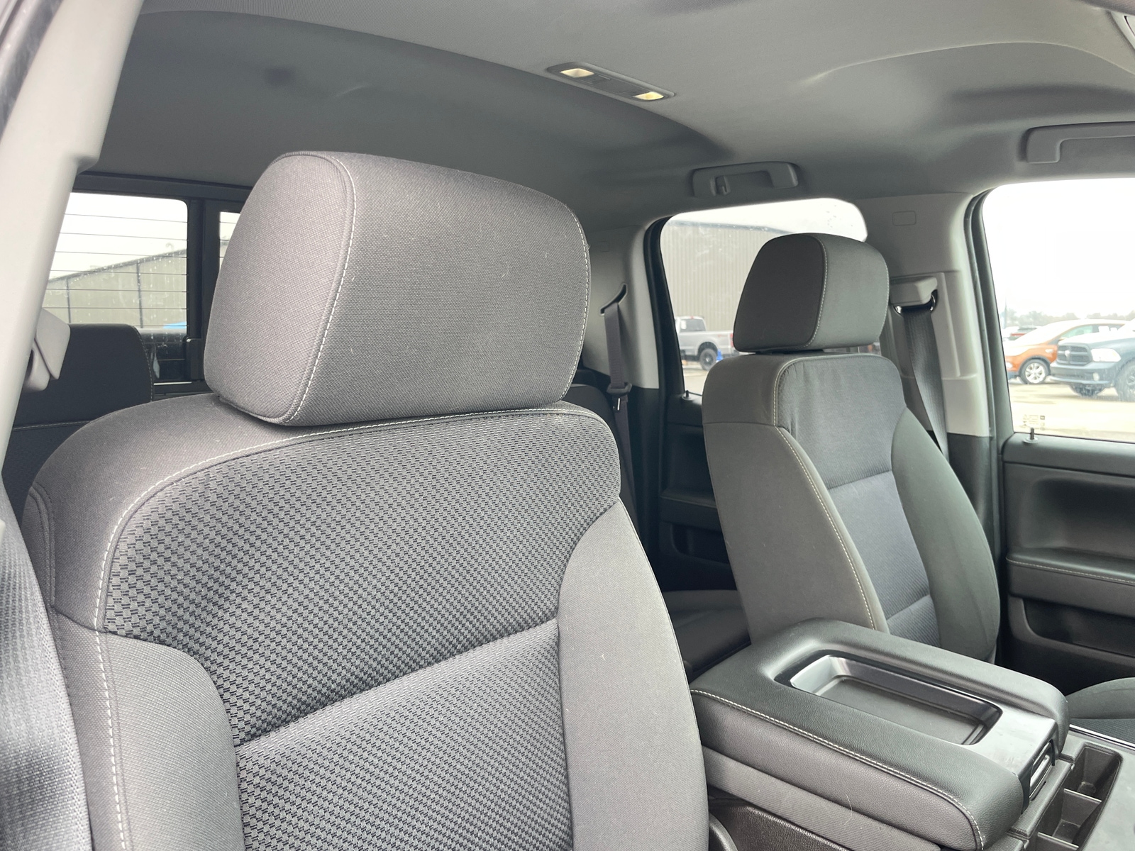 Thumbnail: 2017 Chevrolet Silverado 3500 - 2