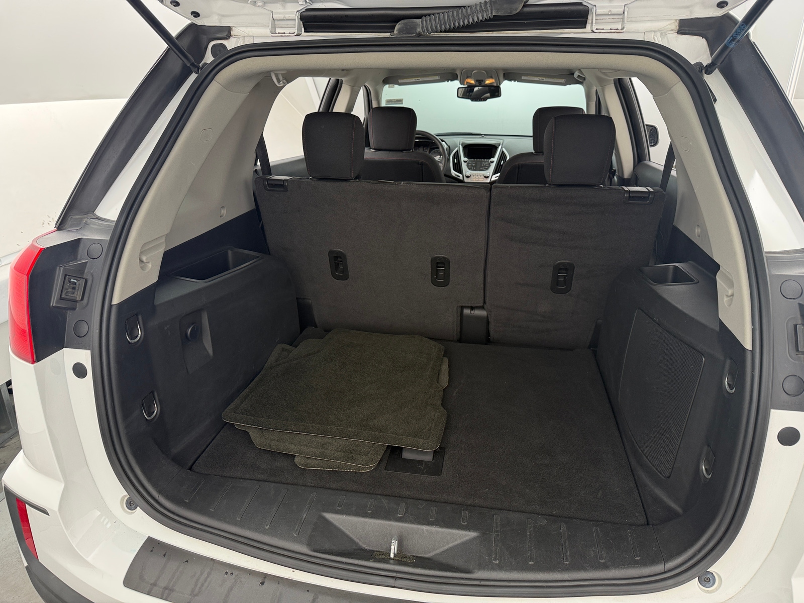 Thumbnail: 2017 GMC Terrain - 7