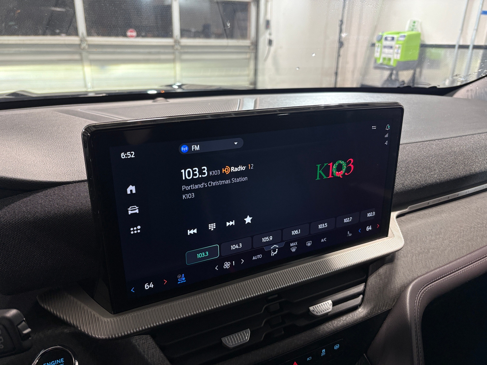 Thumbnail: 2025 Ford Explorer - 3