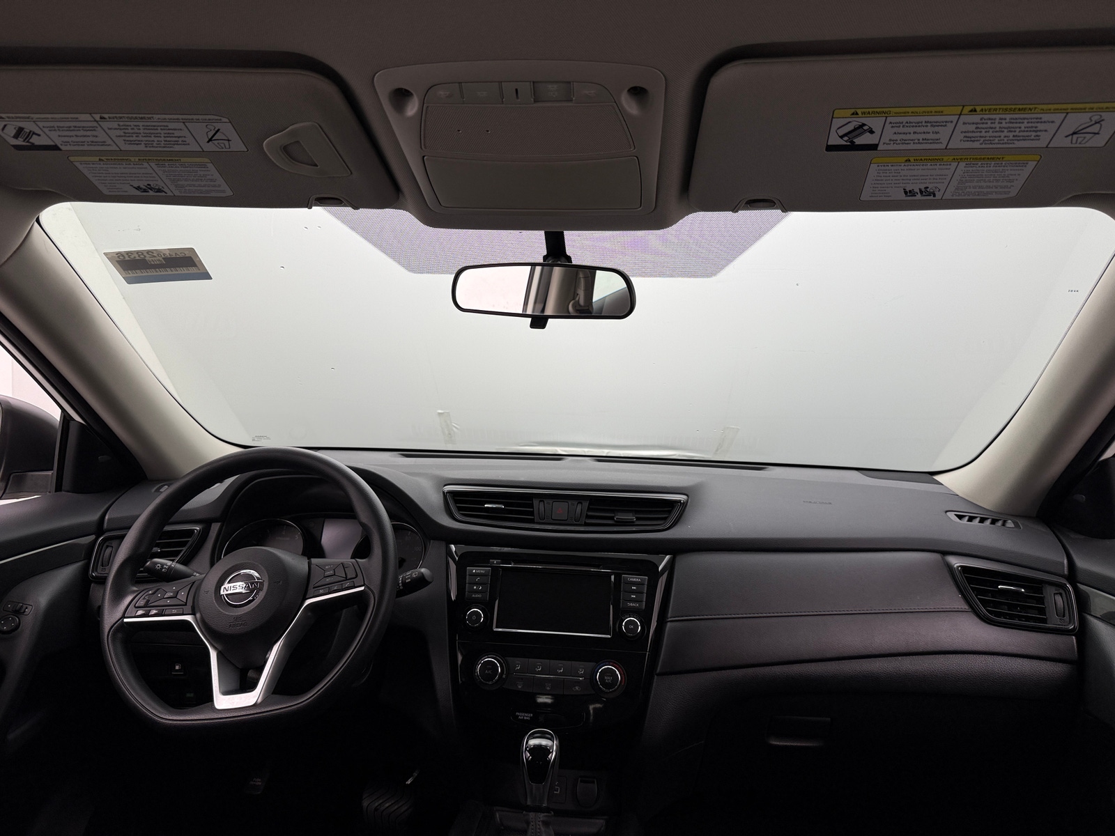 Thumbnail: 2018 Nissan Rogue - 3