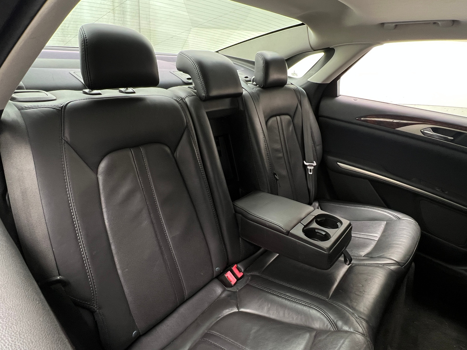 Thumbnail: 2014 Lincoln MKZ - 5