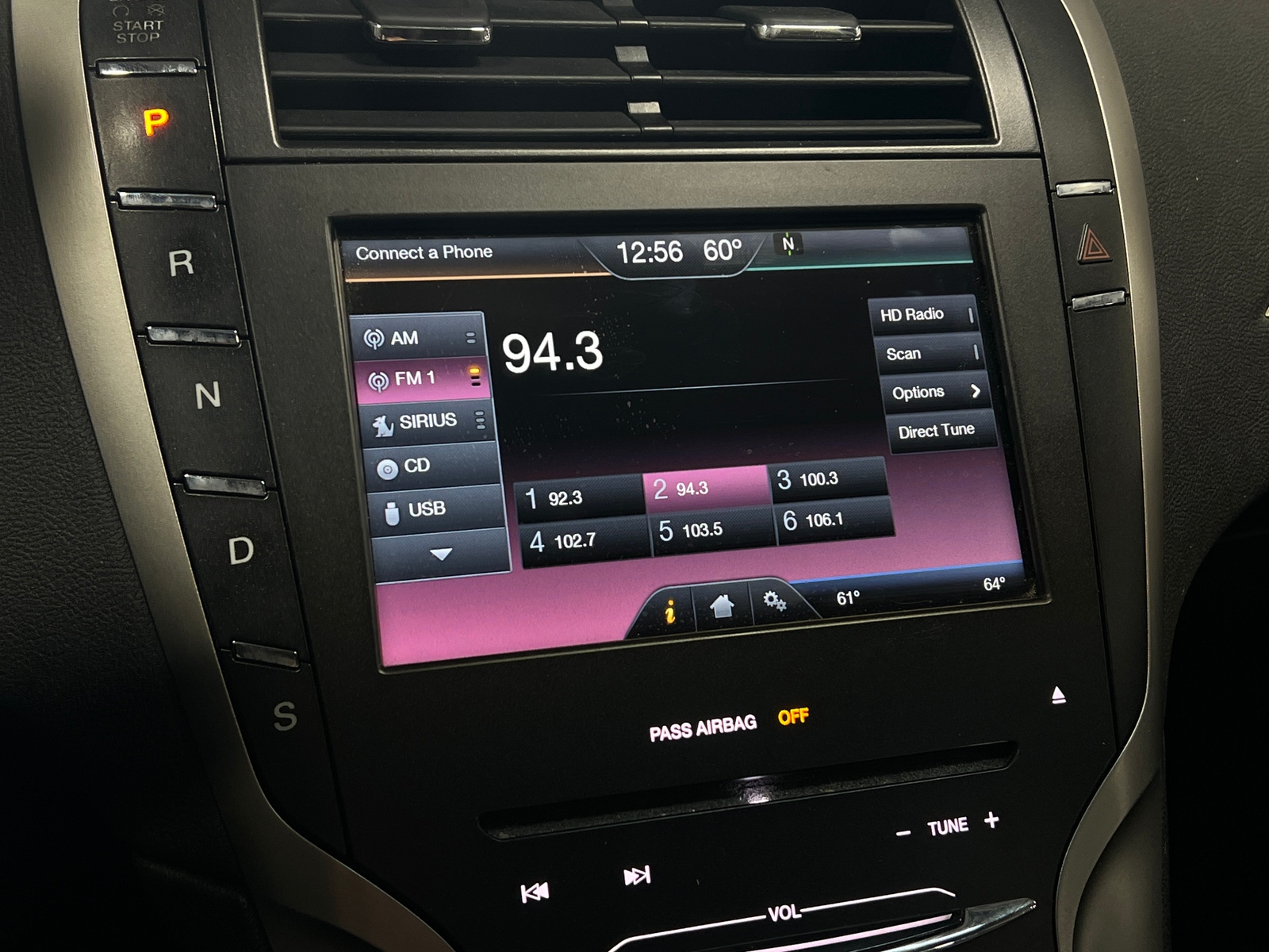 Thumbnail: 2014 Lincoln MKZ - 3