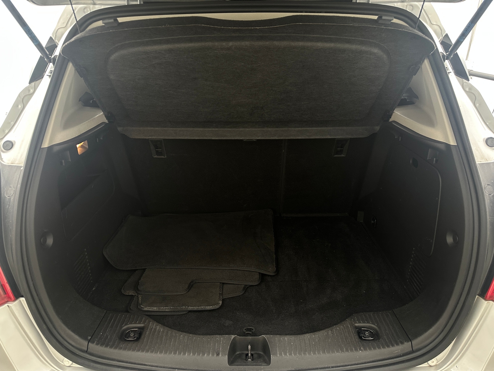 Thumbnail: 2019 Buick Encore - 6