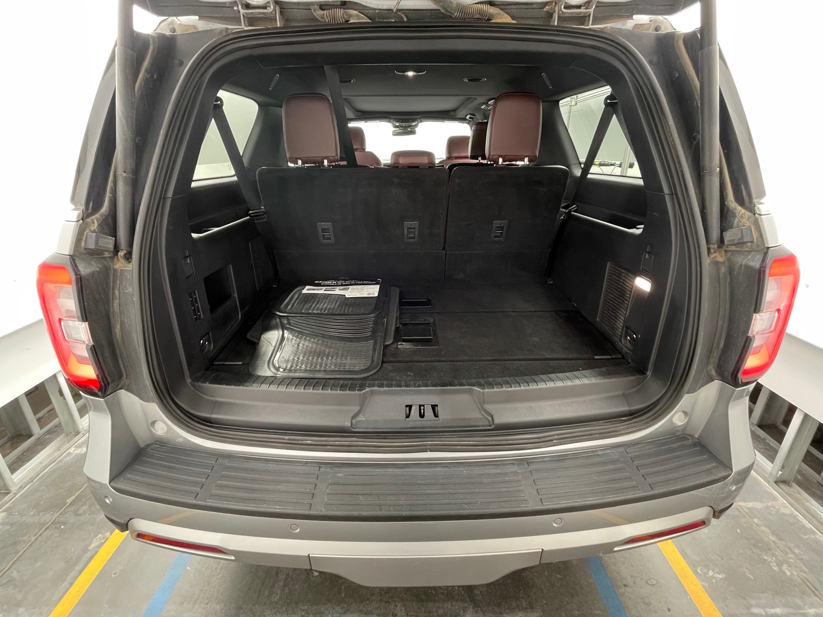 Thumbnail: 2024 Ford Expedition MAX - 6