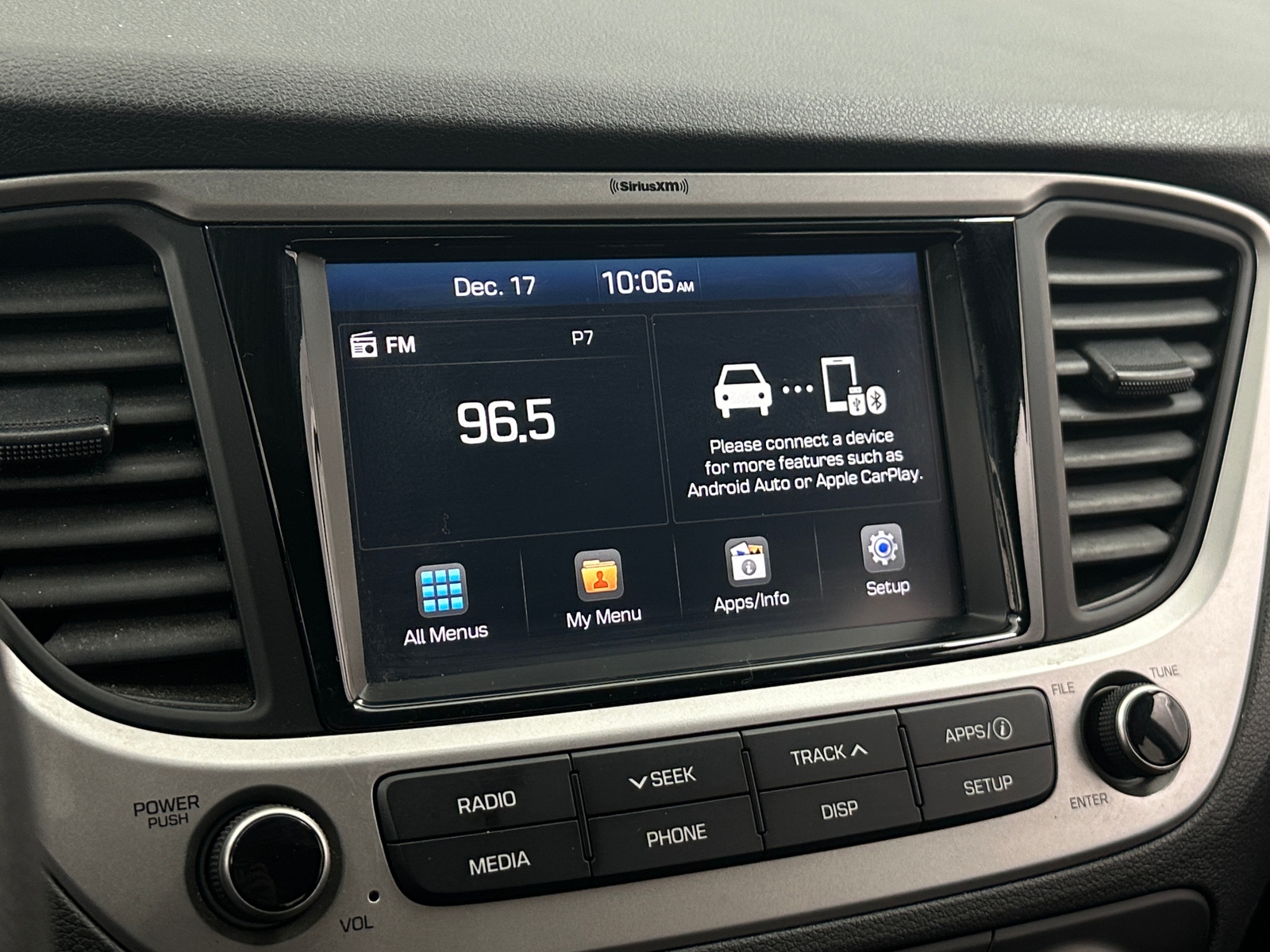 Thumbnail: 2019 Hyundai Accent - 4