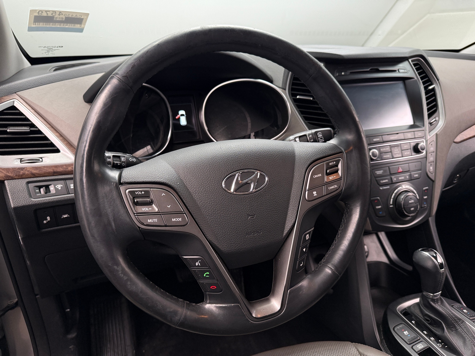 Thumbnail: 2017 Hyundai Santa Fe - 4