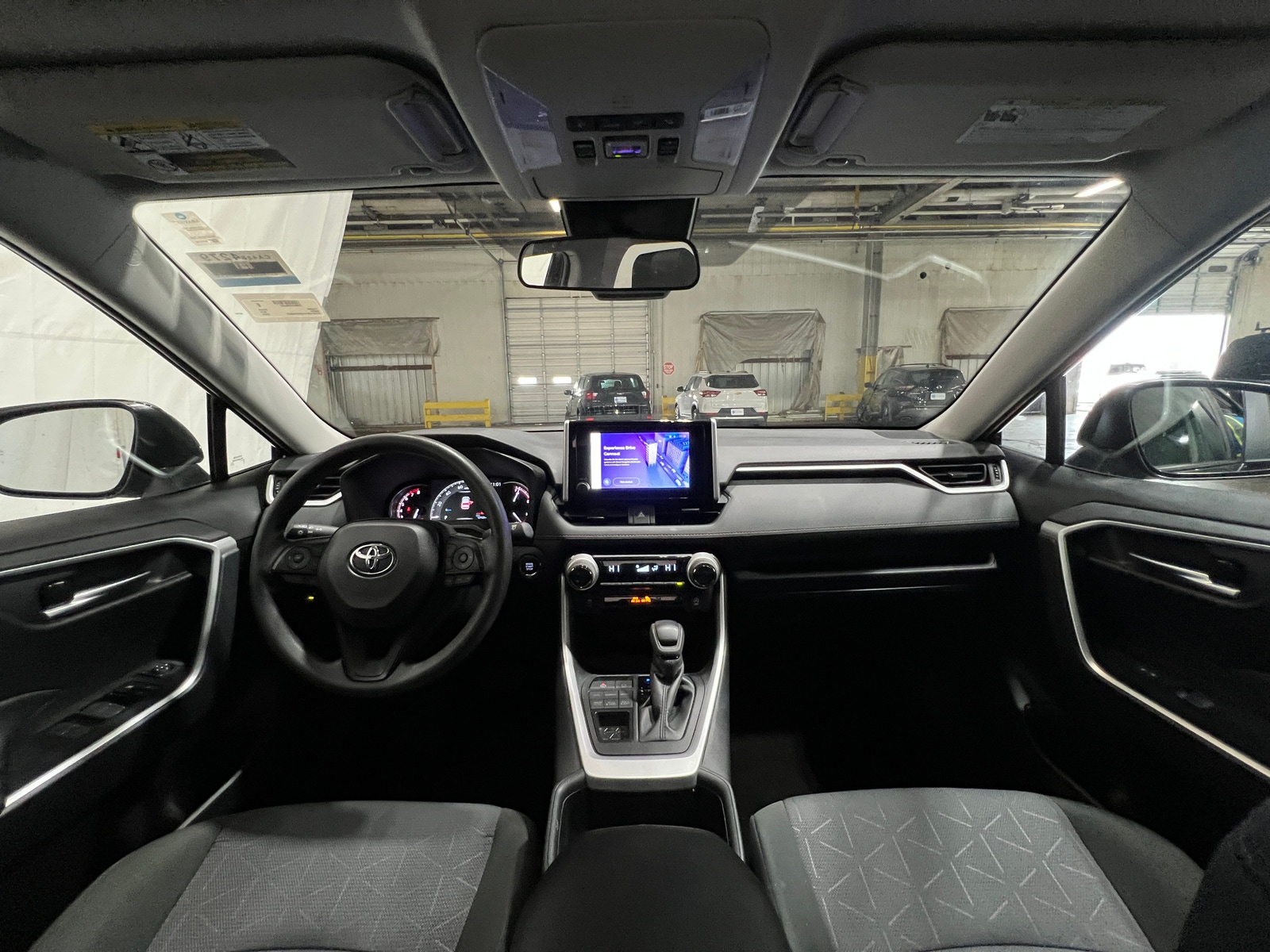 Thumbnail: 2025 Toyota RAV4 - 3