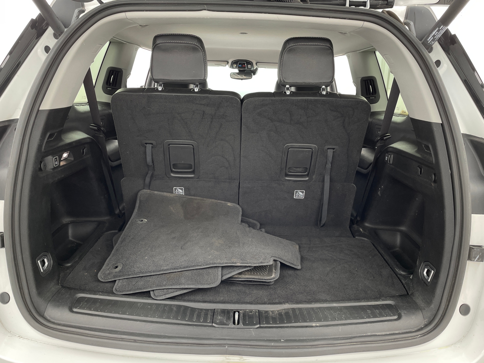 Thumbnail: 2023 Jeep Grand Cherokee L - 6