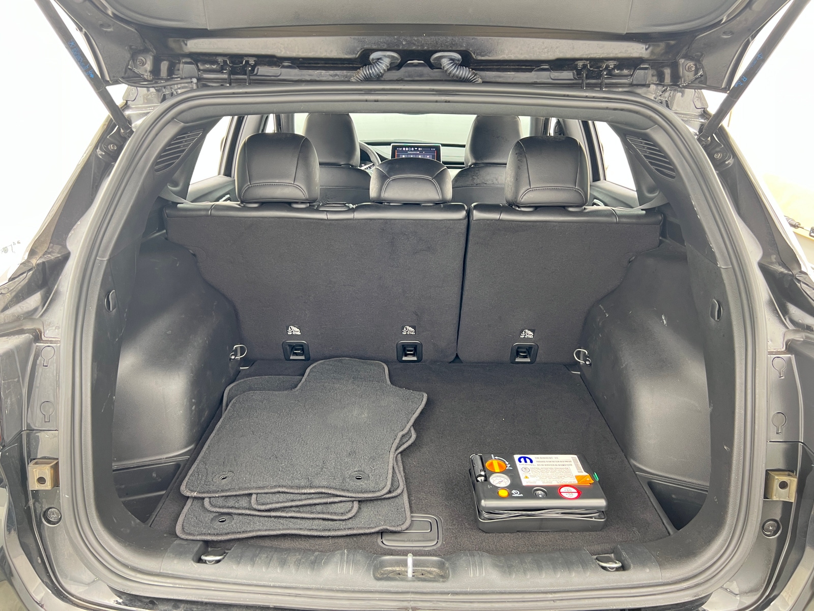 Thumbnail: 2023 Jeep Compass - 6