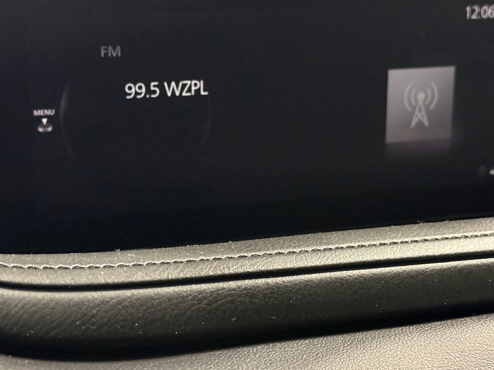 Thumbnail: 2024 Mazda CX-30 - 3