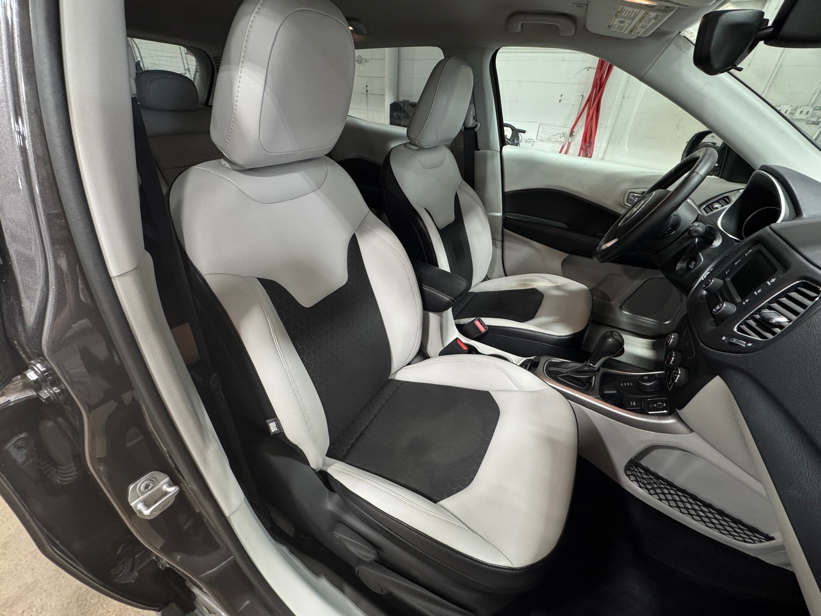 Thumbnail: 2018 Jeep Compass - 2