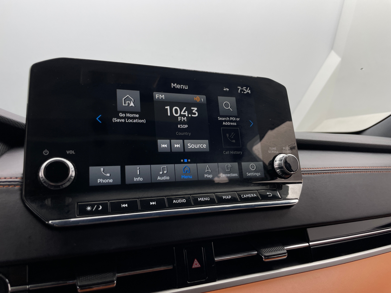 Thumbnail: 2023 Mitsubishi Outlander - 3