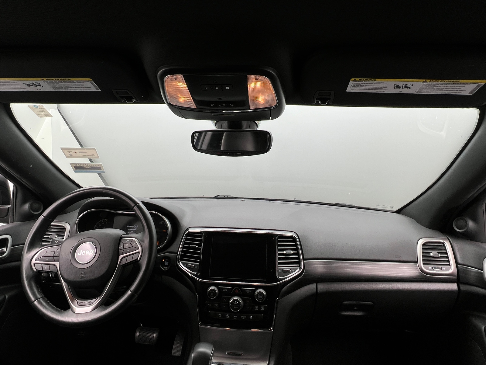 Thumbnail: 2019 Jeep Grand Cherokee - 3