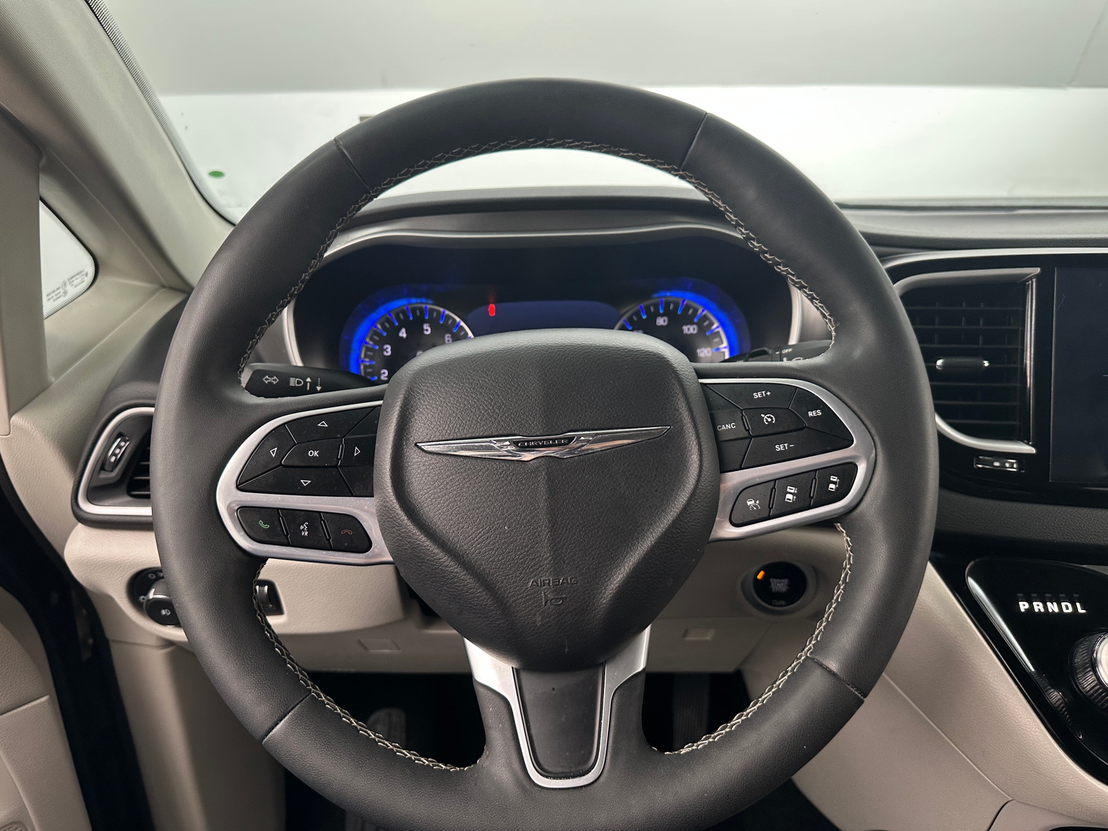 Thumbnail: 2024 Chrysler Pacifica - 4