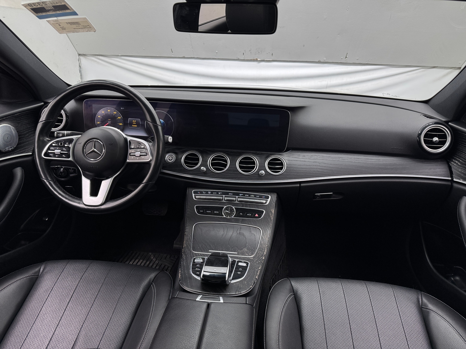 Thumbnail: 2019 Mercedes-Benz E-Class - 2