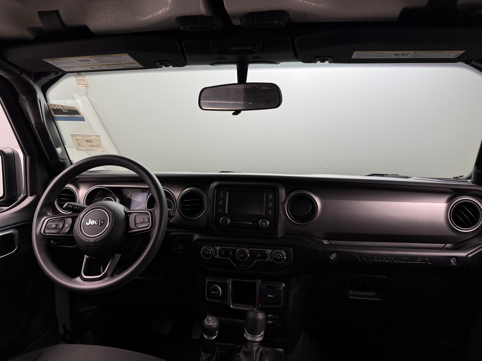 Thumbnail: 2019 Jeep Wrangler - 3