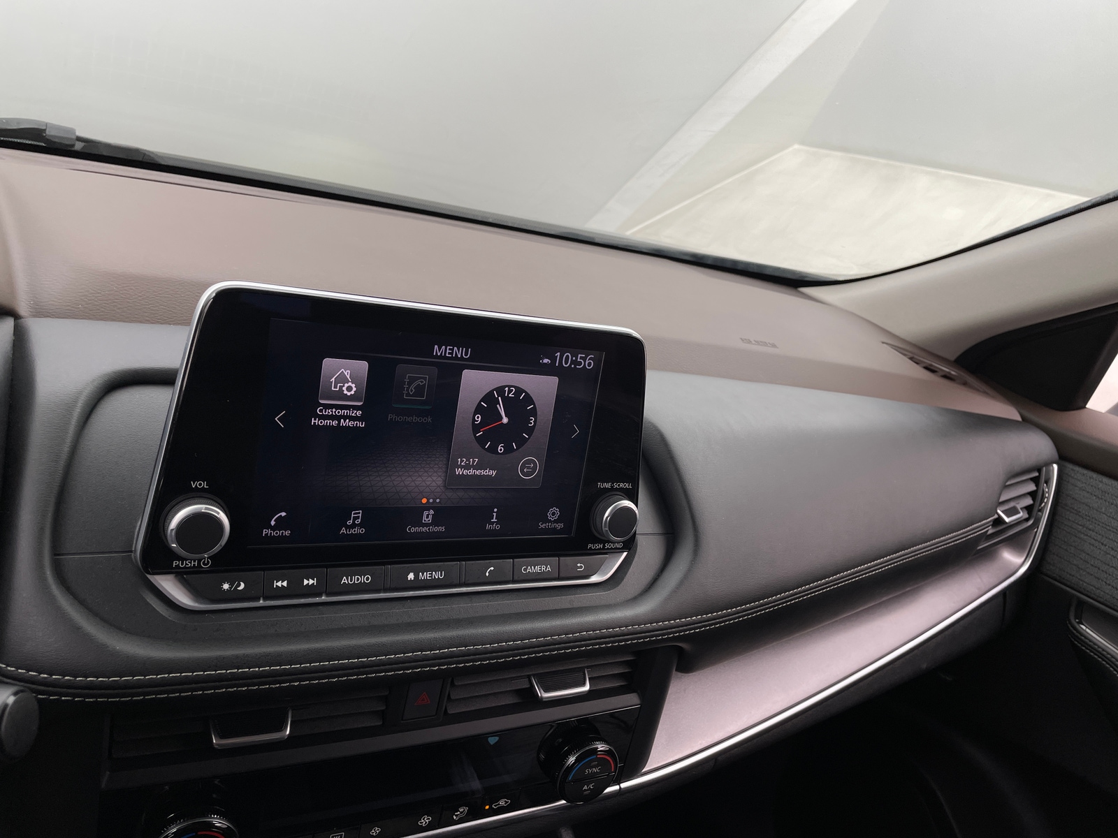 Thumbnail: 2023 Nissan Rogue - 4