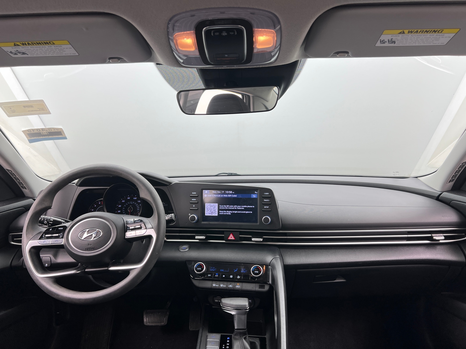 Thumbnail: 2022 Hyundai Elantra - 3