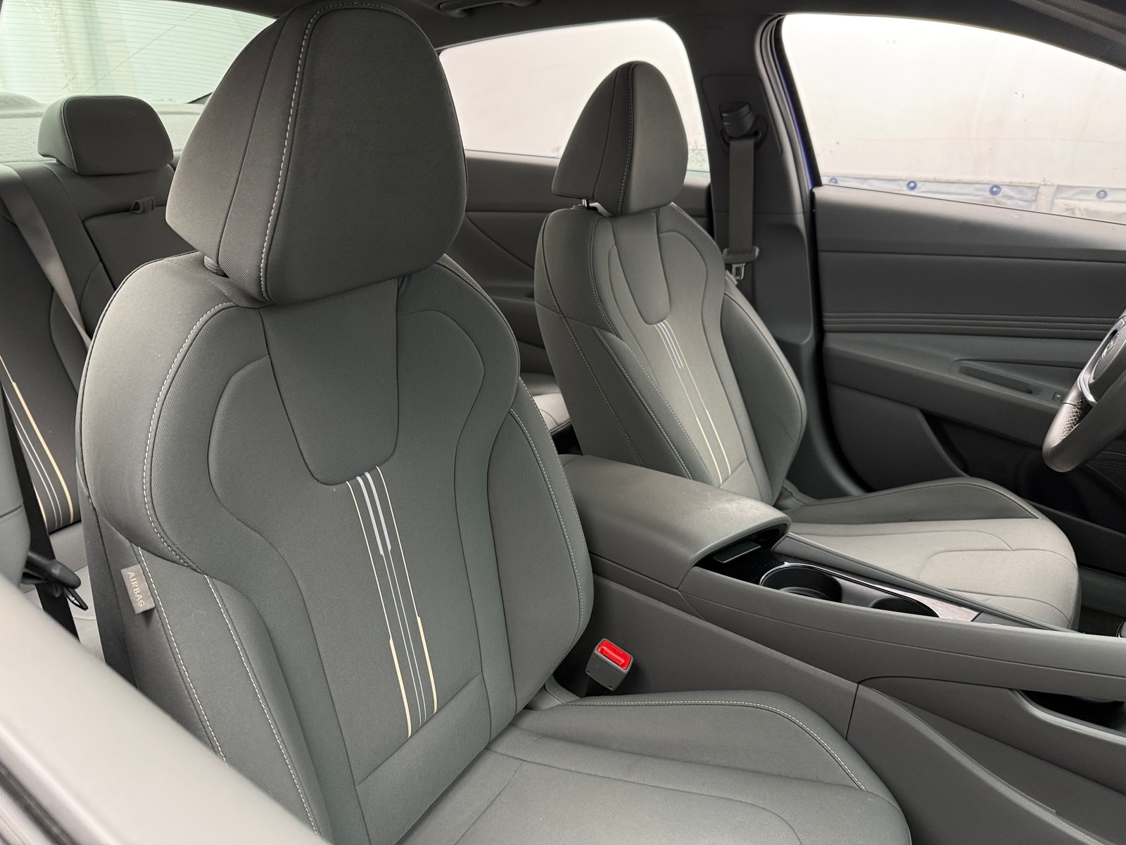 Thumbnail: 2024 Hyundai Elantra - 2