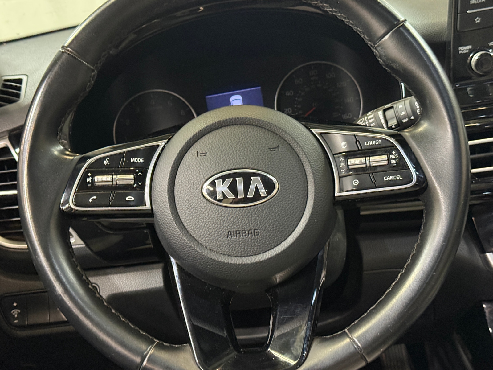 Thumbnail: 2021 Kia Seltos - 4