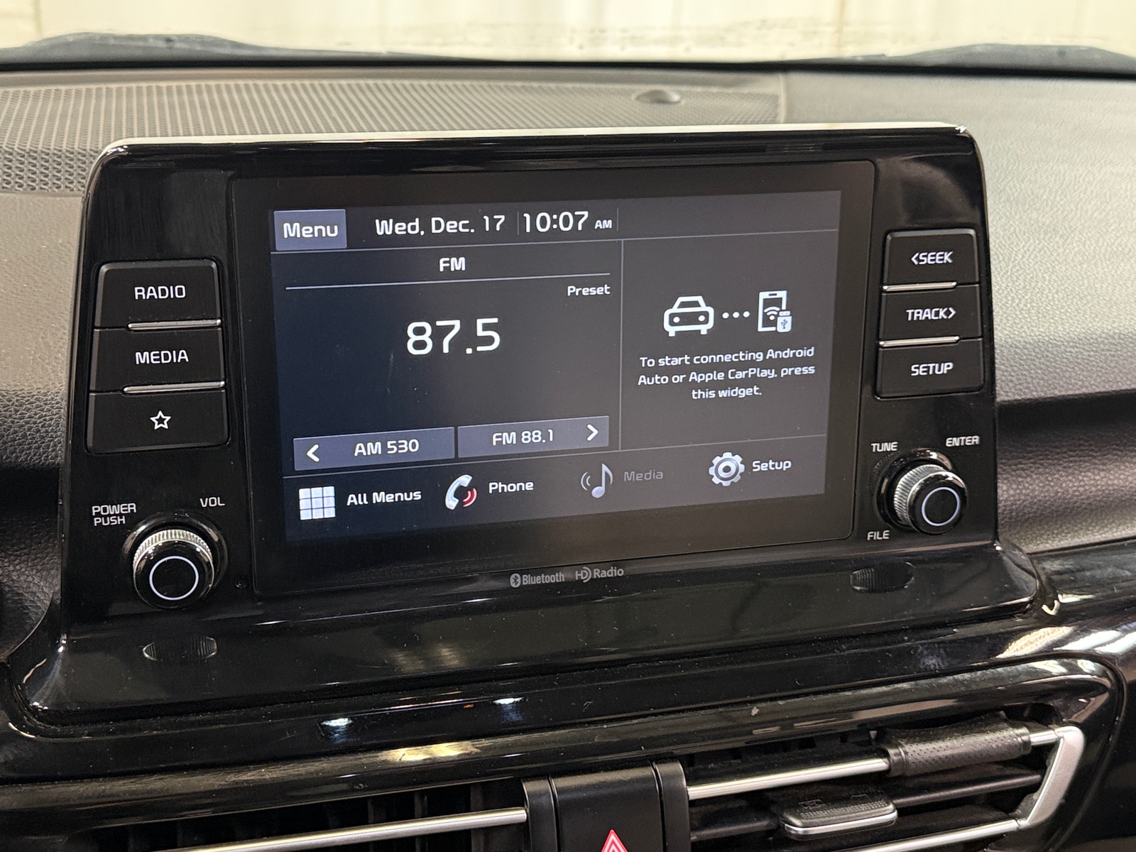 Thumbnail: 2021 Kia Seltos - 3