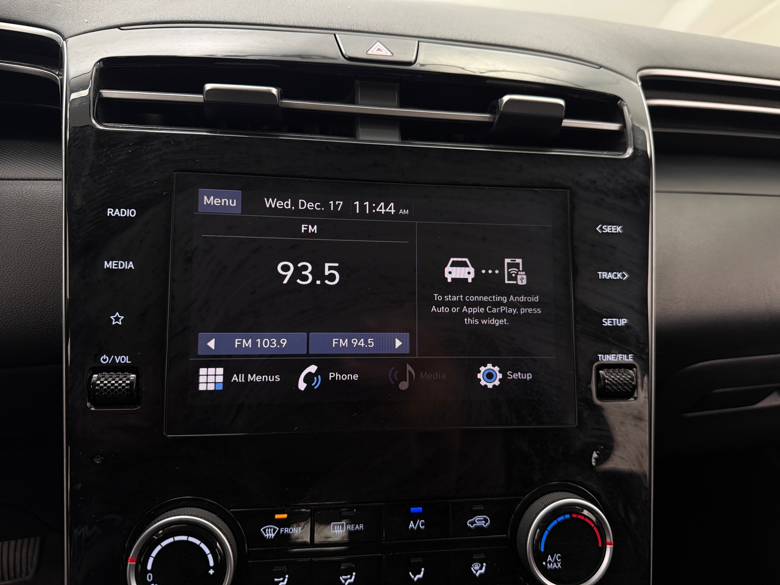 Thumbnail: 2023 Hyundai Tucson - 4