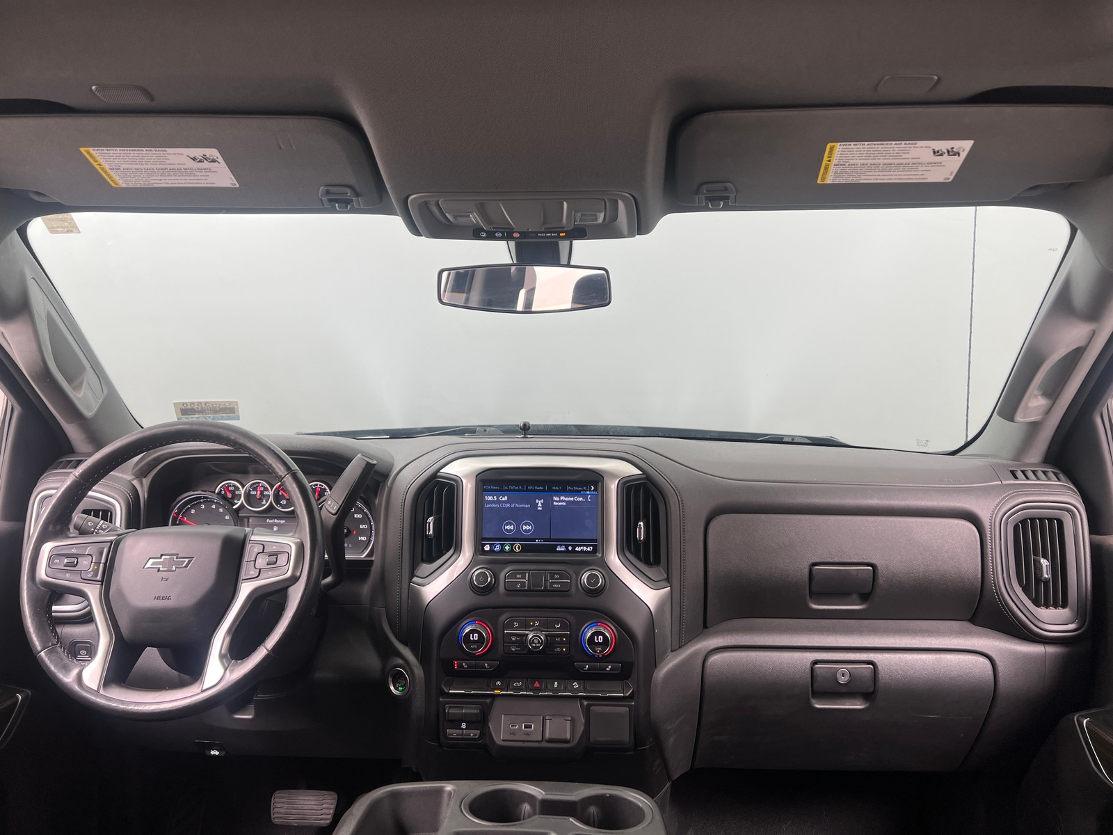 Thumbnail: 2021 Chevrolet Silverado 1500 - 3