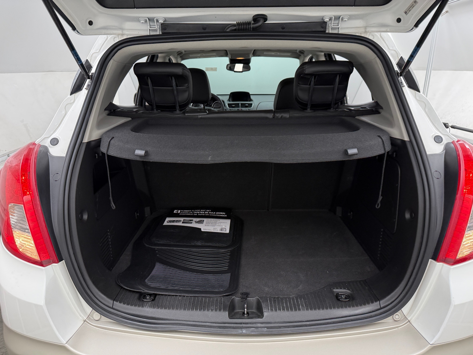 Thumbnail: 2016 Buick Encore - 7