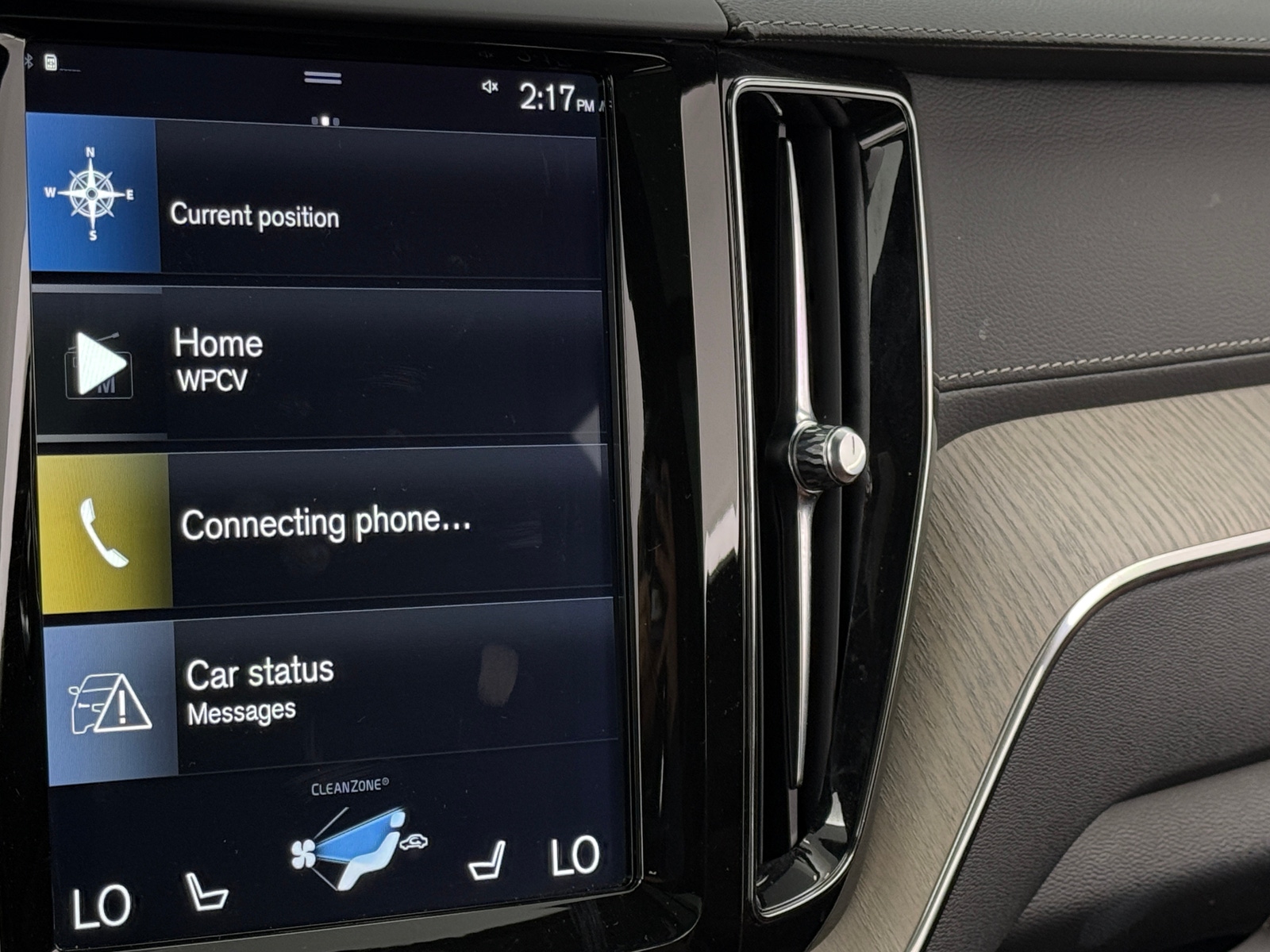 Thumbnail: 2020 Volvo XC60 - 3