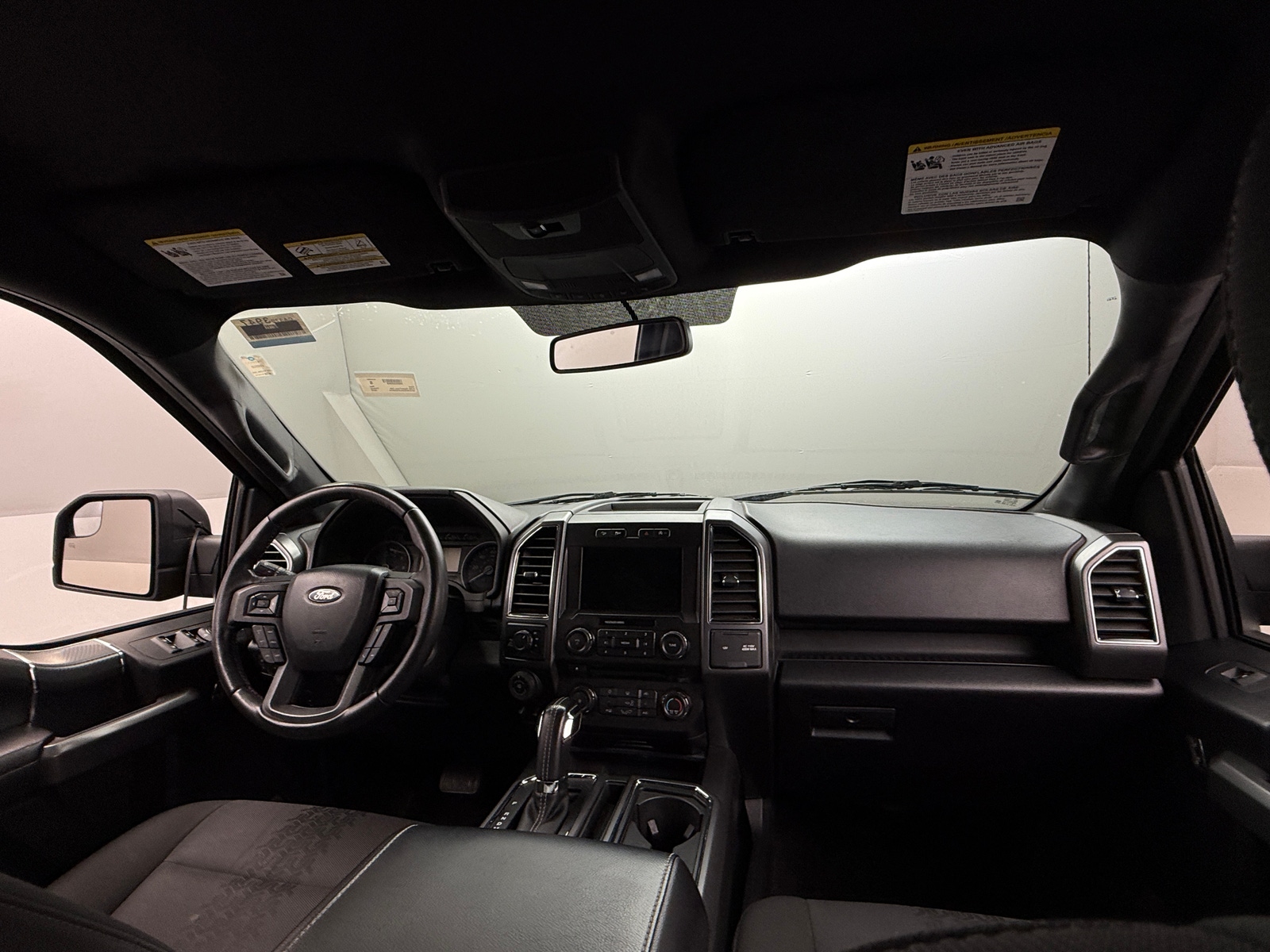 Thumbnail: 2018 Ford Econoline - 3