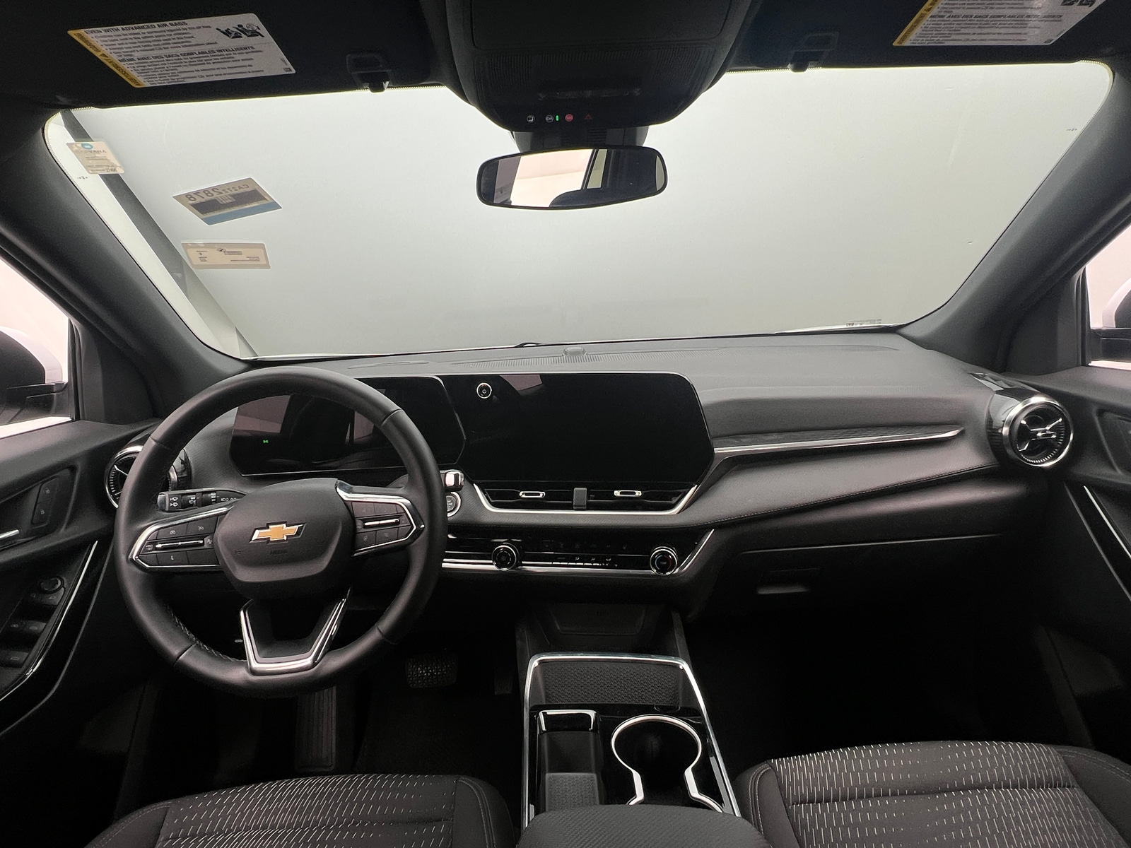 Thumbnail: 2025 Chevrolet Equinox - 3