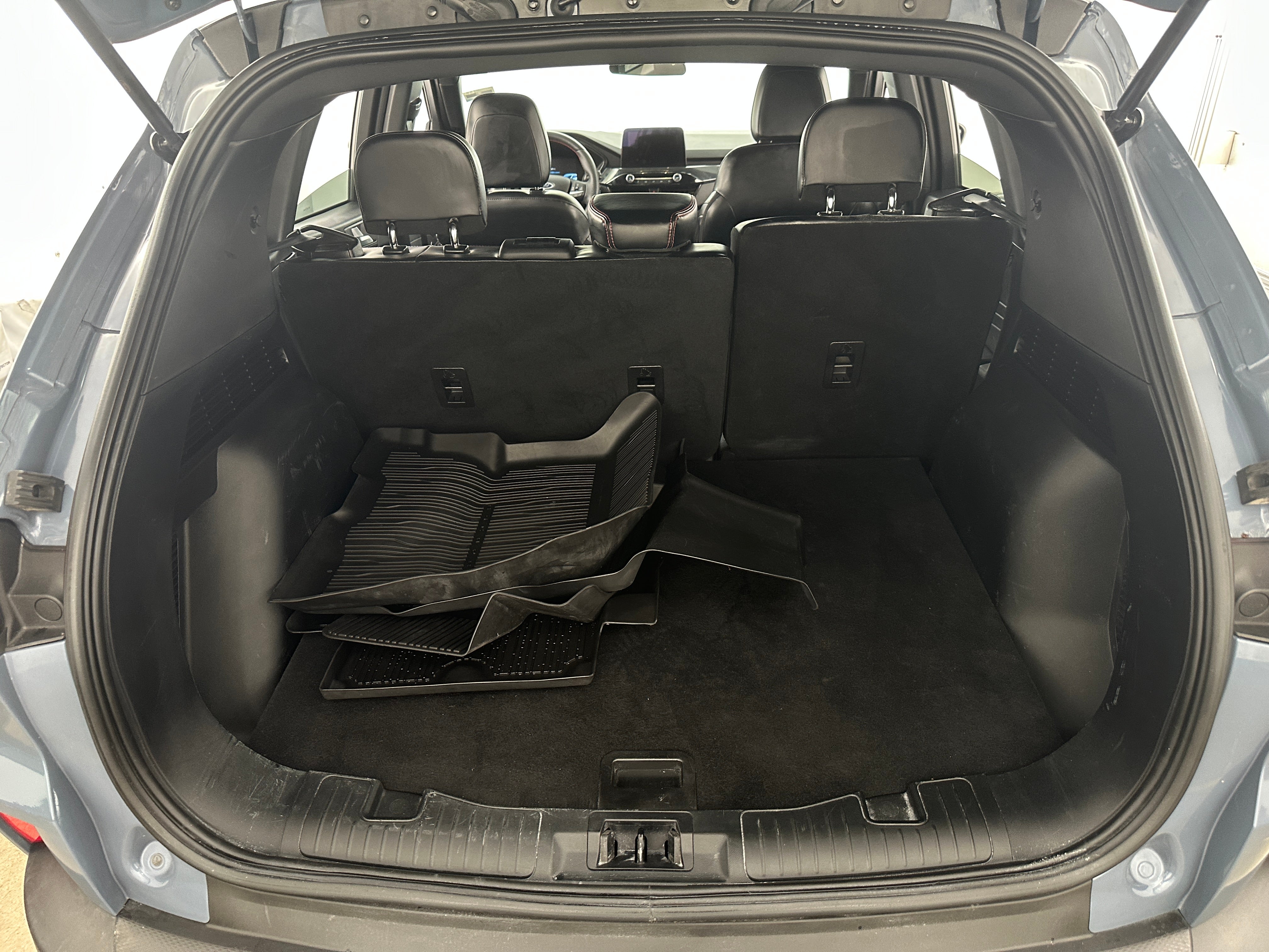 2025 Ford Escape Hybrid