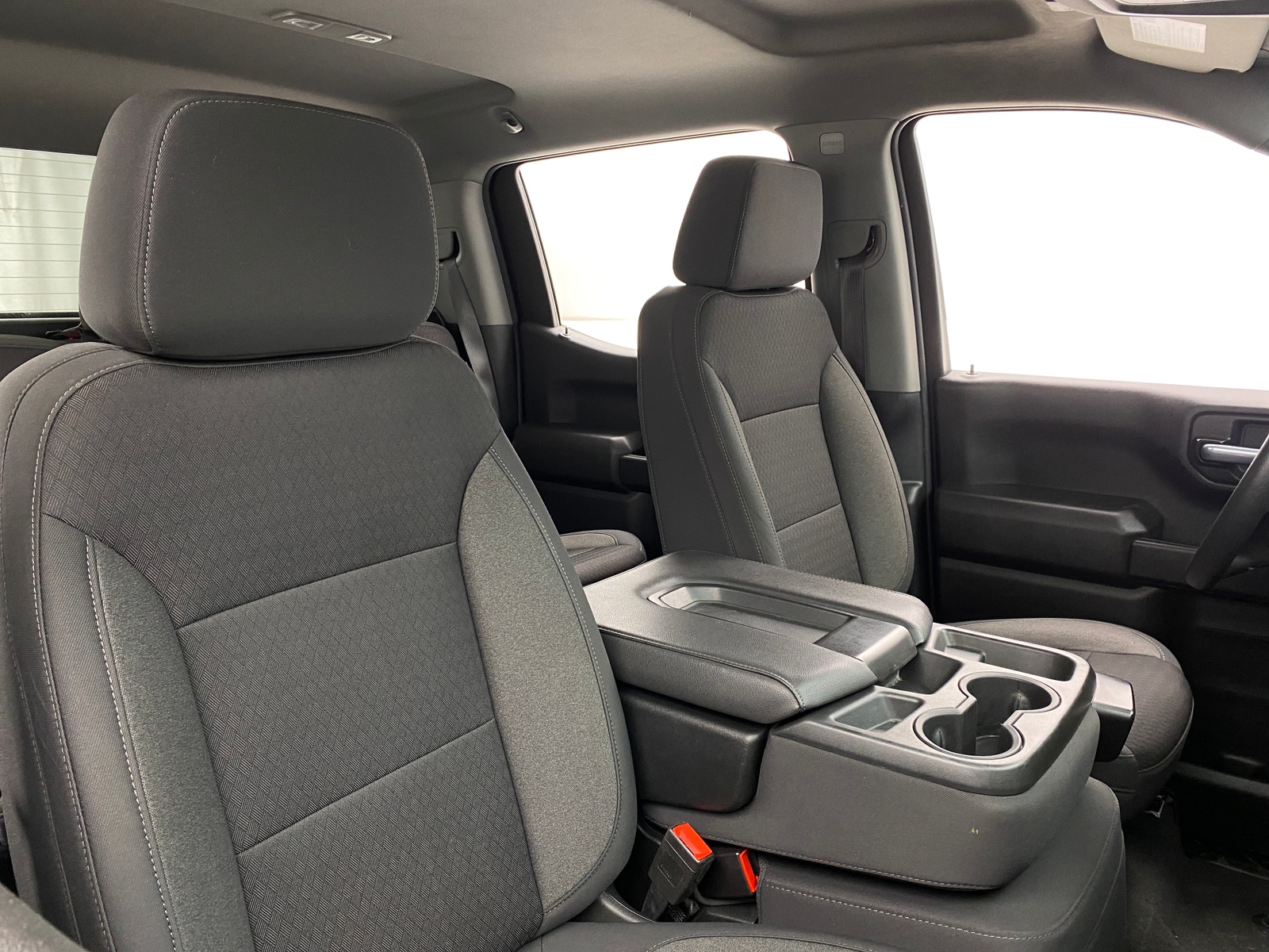 Thumbnail: 2022 Chevrolet Silverado 1500 - 2