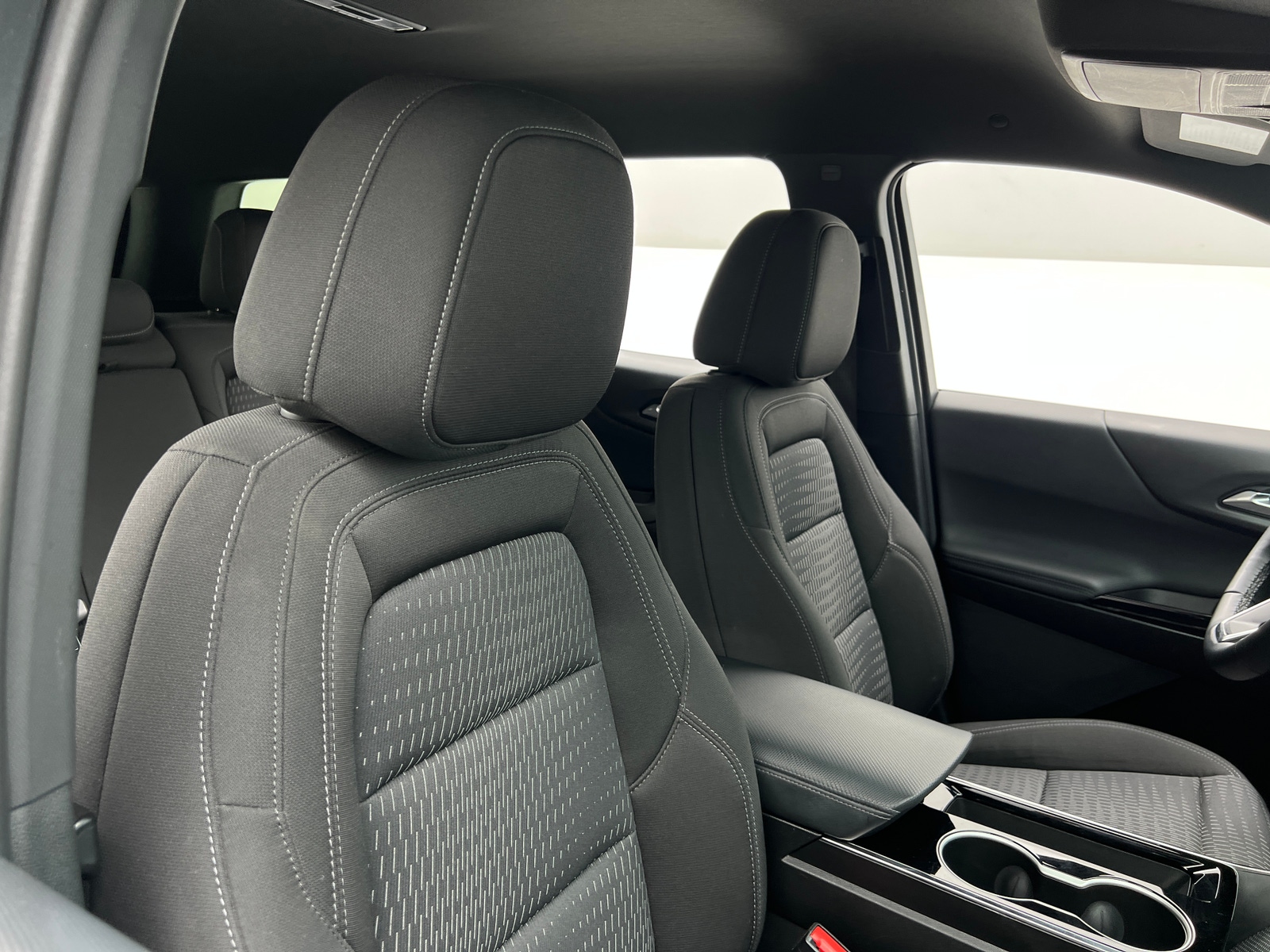 Thumbnail: 2025 Chevrolet Equinox - 2