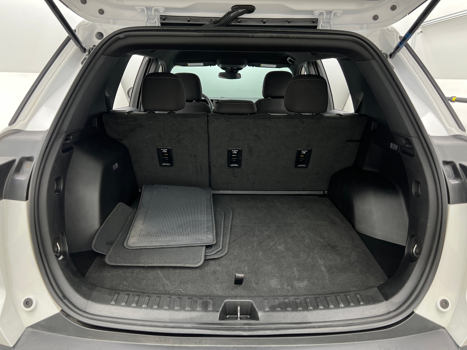 Thumbnail: 2025 Chevrolet Equinox - 7