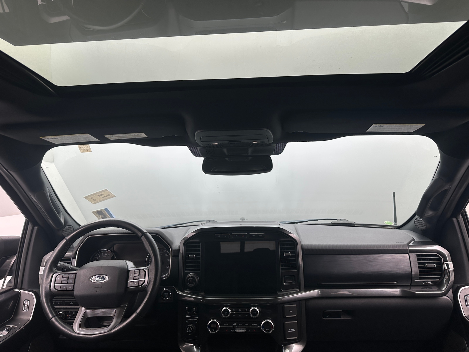 Thumbnail: 2021 Ford Econoline - 3