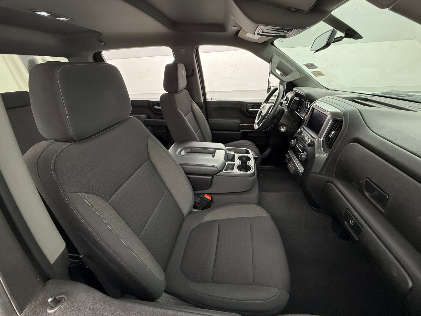 Thumbnail: 2021 Chevrolet Silverado 2500 - 2