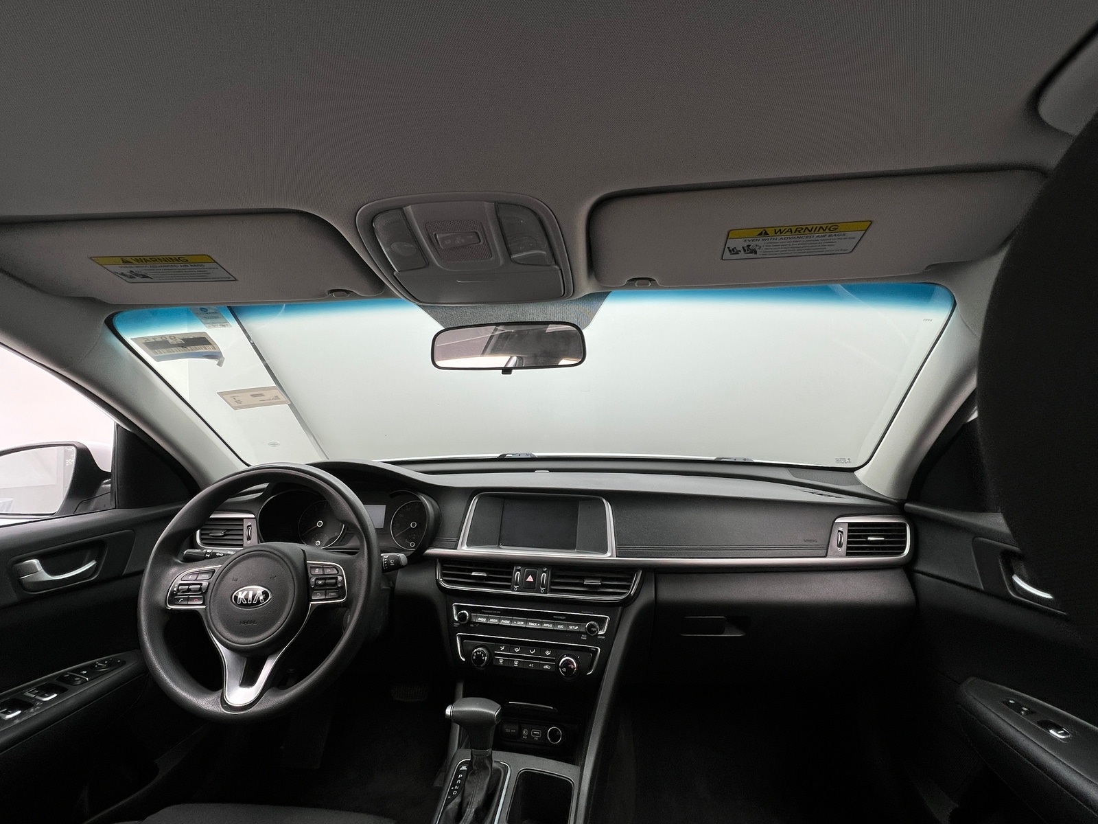 Thumbnail: 2018 Kia Optima - 3