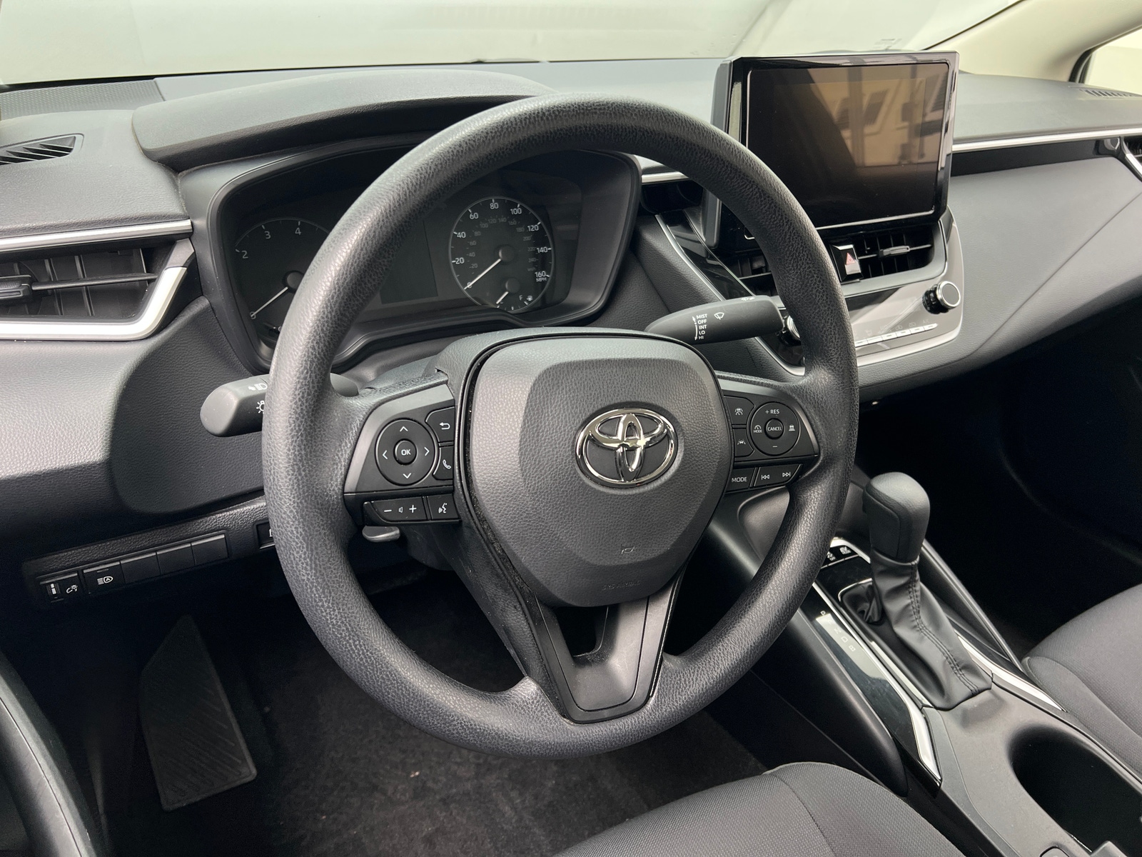 Thumbnail: 2025 Toyota Corolla - 5