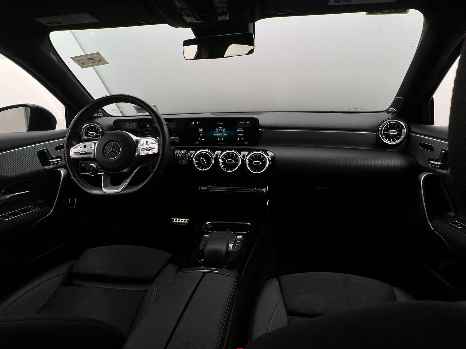 Thumbnail: 2021 Mercedes-Benz A-Class - 3